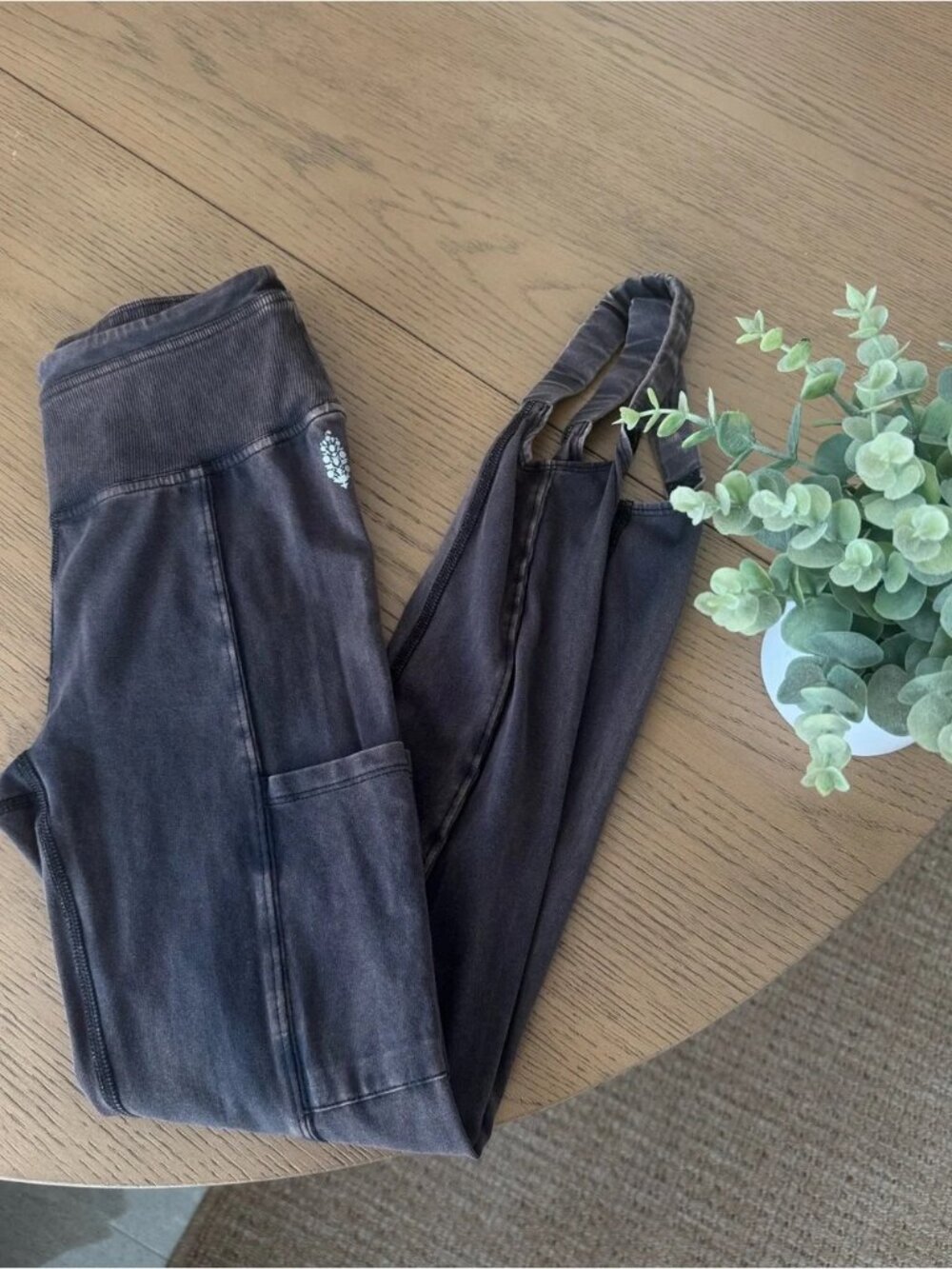 Free People Hot Shot Infinity Stirrup Leggings Size XS - Picture 7 of 7